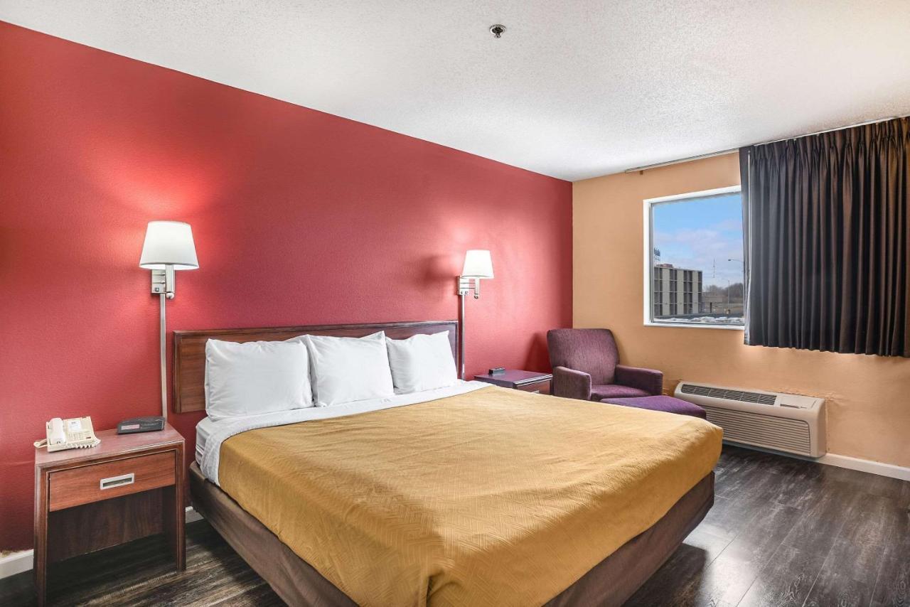 Econo Lodge Princeton Eksteriør bilde