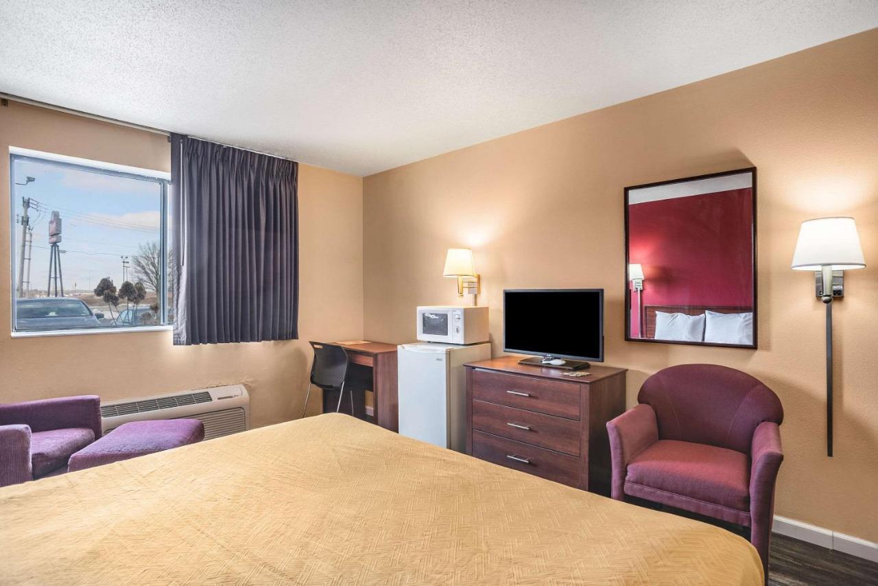 Econo Lodge Princeton Eksteriør bilde