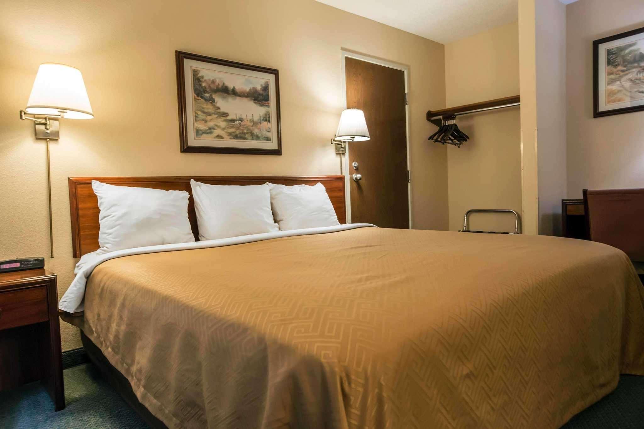 Econo Lodge Princeton Eksteriør bilde