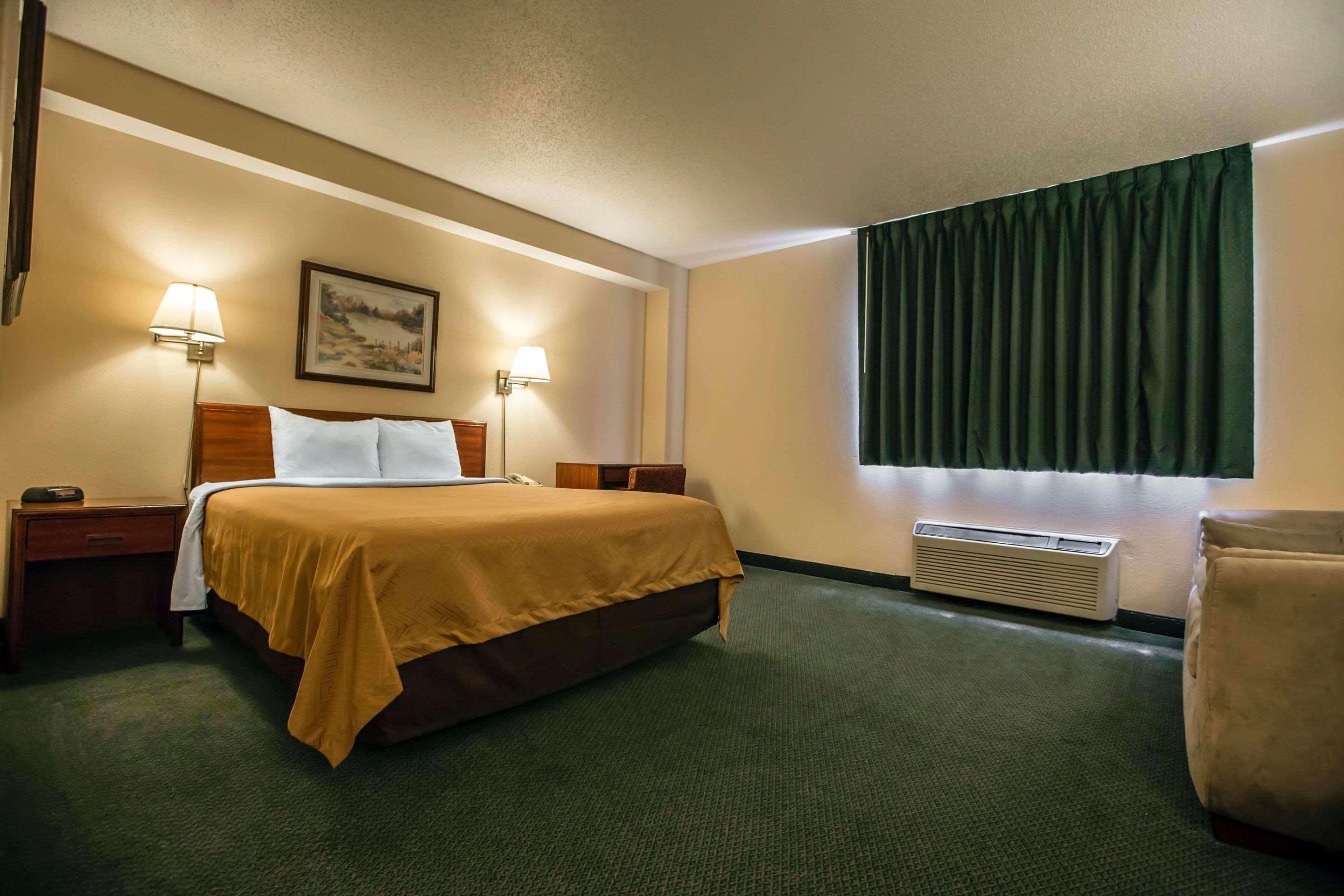 Econo Lodge Princeton Eksteriør bilde