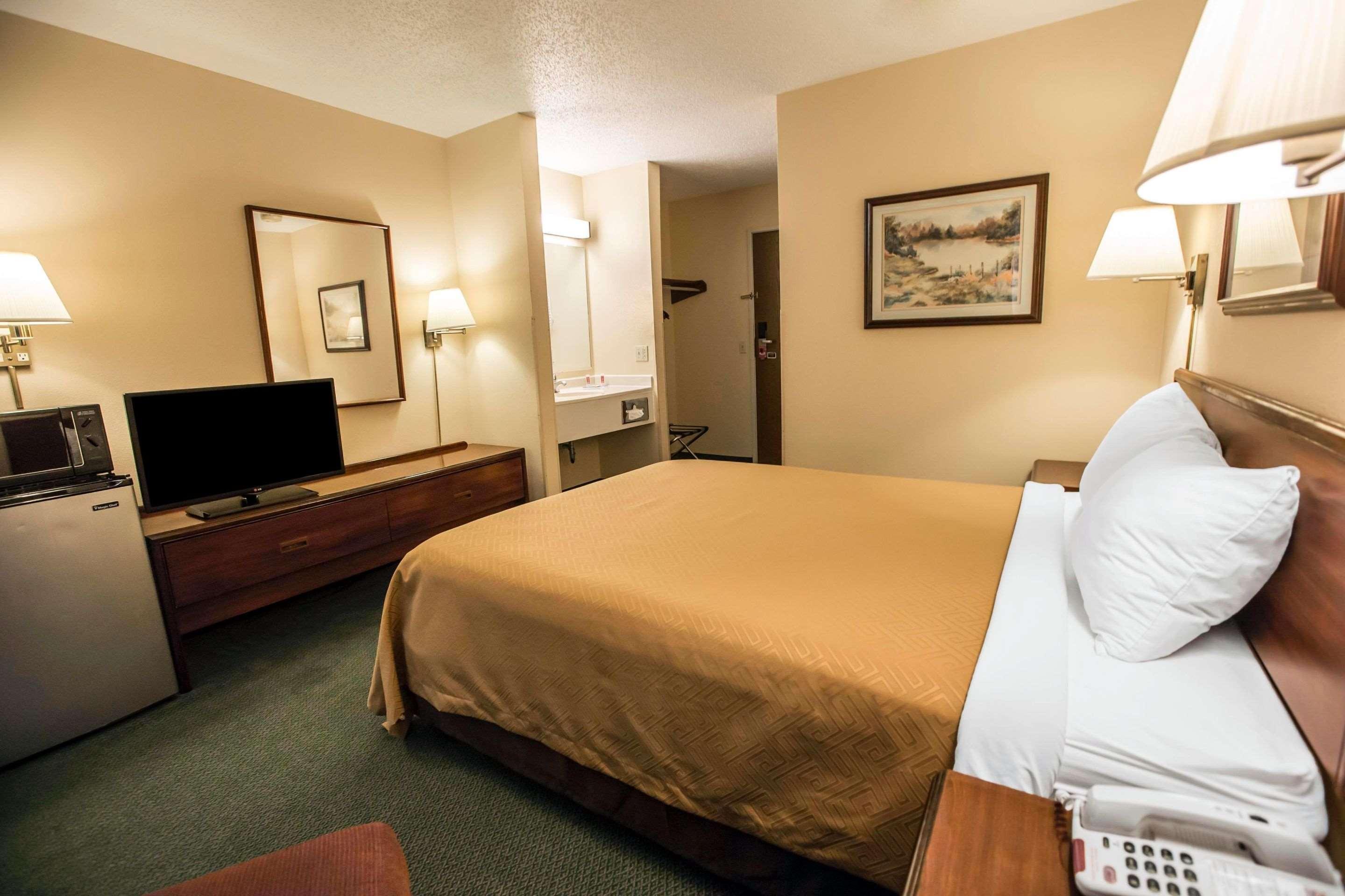 Econo Lodge Princeton Eksteriør bilde
